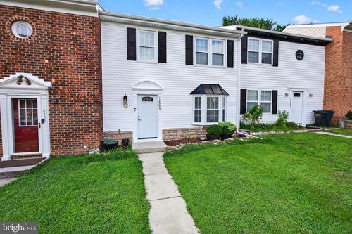 12306 Woodlawn Ct, WOODBRIDGE, VA, 22192-1921 | Card Image