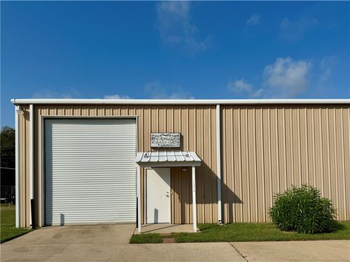 1-11405 N Dowling Rd, College Station, TX, 77845-8500 | Card Image