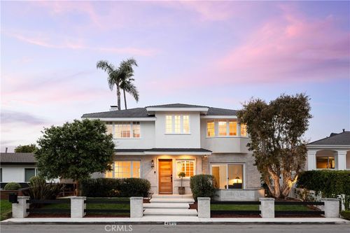 425 Tustin Ave, Newport Beach, CA, 92663 | Card Image