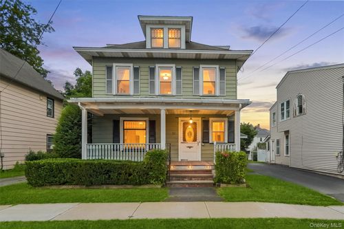 32 Kingston Avenue, Port Jervis, NY, 12771 | Card Image