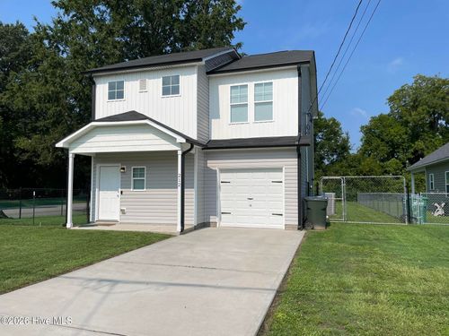 212 Manchester St Se, Wilson, NC, 27893-5240 | Card Image
