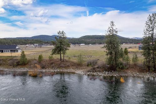 NNA W Calm Waters Ct, Post Falls, ID, 83854 | Card Image