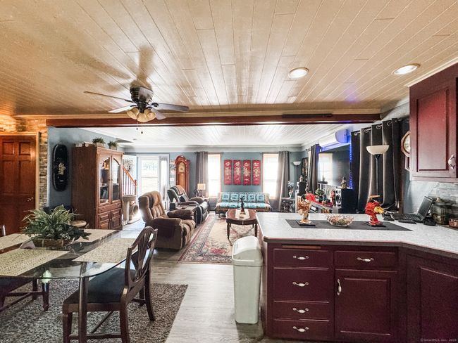 523 Wauregan Rd, House other with 3 bedrooms, 2 bathrooms and null parking in Killingly CT | Image 7