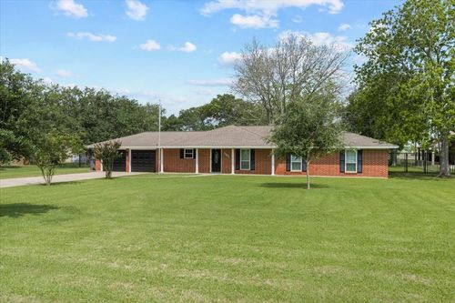 11511 Cherry Point Dr, Mont Belvieu, TX, 77535-5643 | Card Image