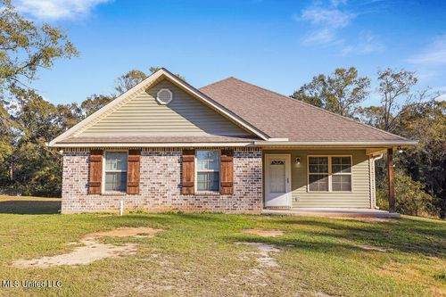 820 Rock Ranch Road, Carriere, MS, 39426 | Card Image