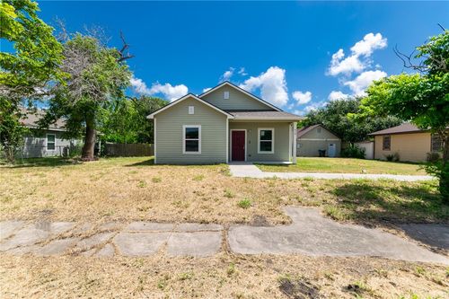 410 Hoover St, Taft, TX, 78390-2717 | Card Image