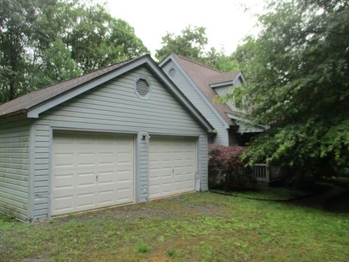9191 Lesterfield Lane, Glade Spring, VA, 24340 | Card Image