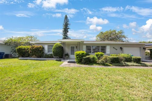 5102 Lake Charles Dr N, Kenneth City, FL, 33709-3649 | Card Image