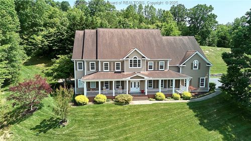 111 Graff Ln, Charleston, WV, 25304-1065 | Card Image