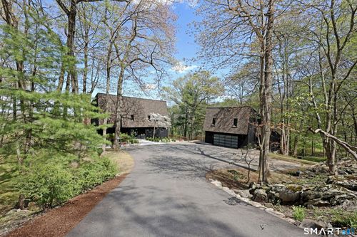 12 Hillcrest Ct, Ridgefield, CT, 06877-3019 | Card Image