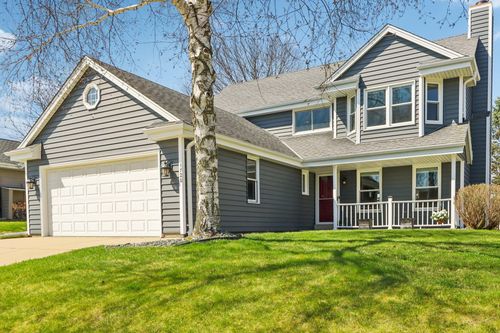 1720 Erin Ln, Waukesha, WI, 53188 | Card Image
