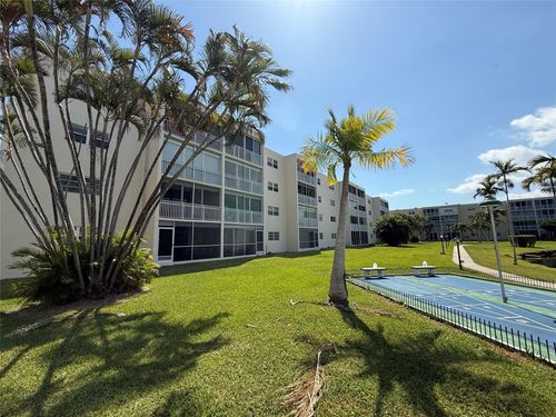 apt-301-1024 Se 3rd Ave, Dania Beach, FL, 33004-5210 | Card Image
