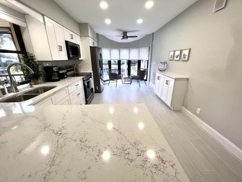 apt-229-17081 Waterbend Dr, Jupiter, FL, 33477-5882 | Card Image