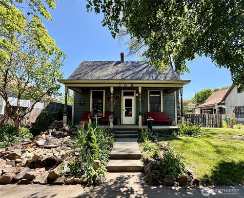 308 E Spring St, Dayton, WA, 99328-1337 | Card Image
