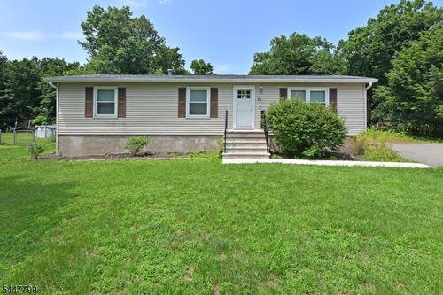 58 Grove St, Wanaque, NJ, 07465-1921 | Card Image