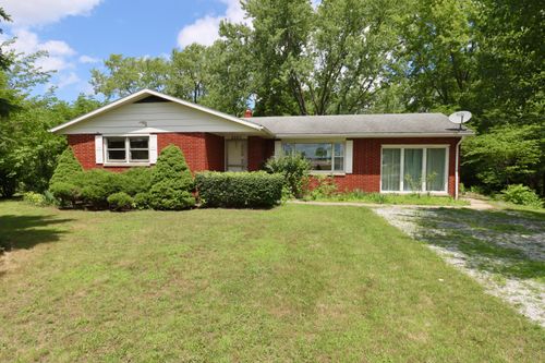 8343 W Pahs Rd, Michigan City, IN, 46360-7660 | Card Image