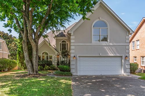 483 Forrest Park Cir, Franklin, TN, 37064-8912 | Card Image