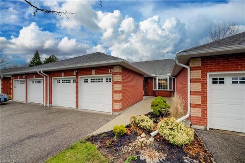 19-85 Beasley Cres, Cambridge, ON, N1T1P5 | Card Image