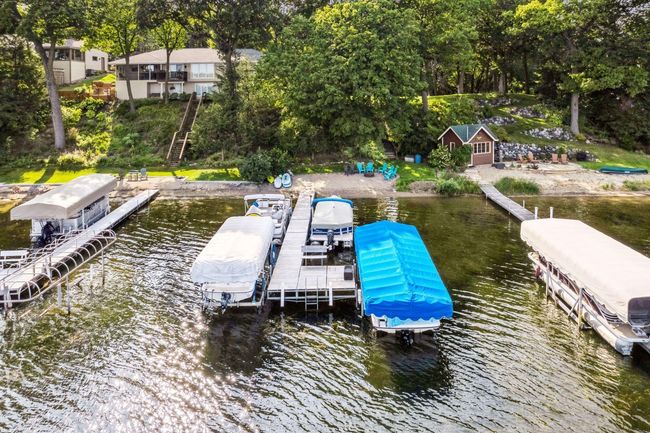 3861 Lone Cedar Ln, House other with 3 bedrooms, 4 bathrooms and null parking in Chaska MN | Image 55