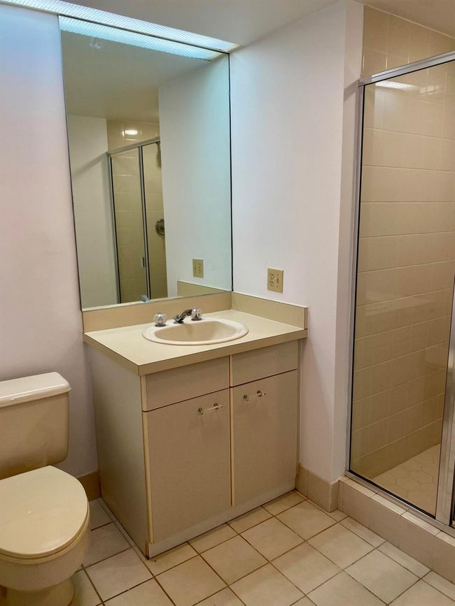 APT-10F - 529 S Flagler Dr, Condo with 2 bedrooms, 2 bathrooms and null parking in West Palm Beach FL | Image 10