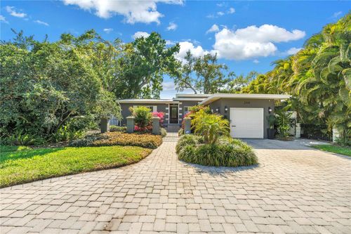 209 Bandera Way Ne, ST PETERSBURG, FL, 33704-3745 | Card Image