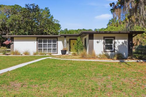 1304 Ne 5th Ave, Crystal River, FL, 34428-3214 | Card Image