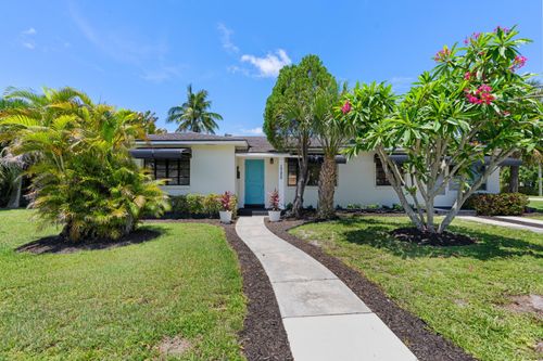 1725 N Lakeside Dr, Lake Worth Beach, FL, 33460-6611 | Card Image