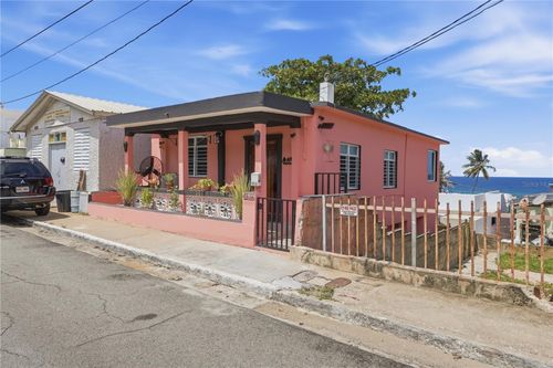 958 CALLE Calle Ledesma, ARECIBO, PR, 00612-2727 | Card Image