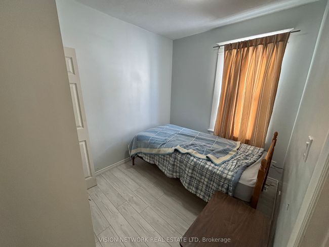 271 Highbury Ave N, House other with 4 bedrooms, 1 bathrooms and 4 parking in London ON | Image 6