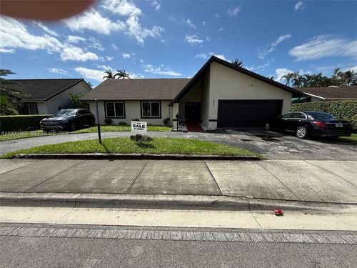 9422 Sw 127th Ave, Miami, FL, 33186-1807 | Card Image