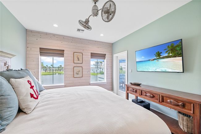 145 Beachwalk Ln, House other with 3 bedrooms, 3 bathrooms and null parking in Port Aransas TX | Image 13