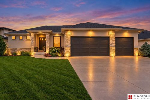 10114 S 181st St, Omaha, NE, 68136-6477 | Card Image