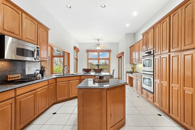 25800 S Kensington Ln, House other with 3 bedrooms, 4 bathrooms and 3 parking in Monee IL | Image 17
