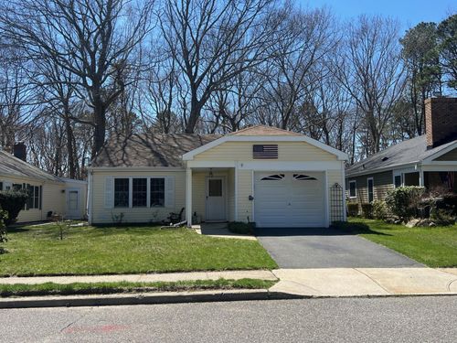 223 Belfast Ln, Ridge, NY, 11961-2022 | Card Image