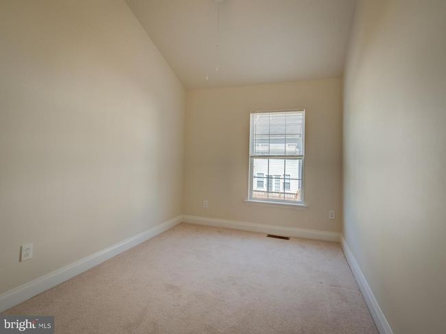 13510 Turquoise Ln, Townhouse with 4 bedrooms, 4 bathrooms and null parking in HERNDON VA | Image 44