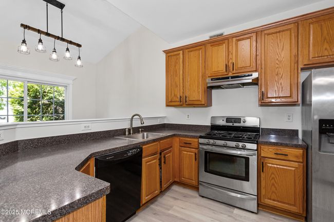 Open Concept Kitchen | Image 16
