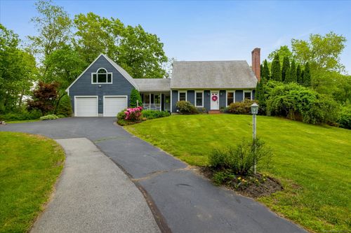 222 Route 197, Woodstock, CT, 06281-1637 | Card Image