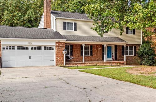 4307 Oak Hollow Dr, High Point, NC, 27265-9652 | Card Image