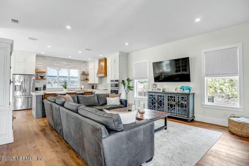 568 A1a N, Ponte Vedra Beach, FL, 32082-2256 | Card Image