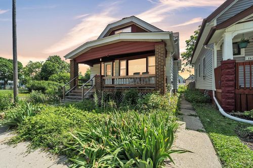 2630 S 14th Street, Milwaukee, WI, 53215 | Card Image