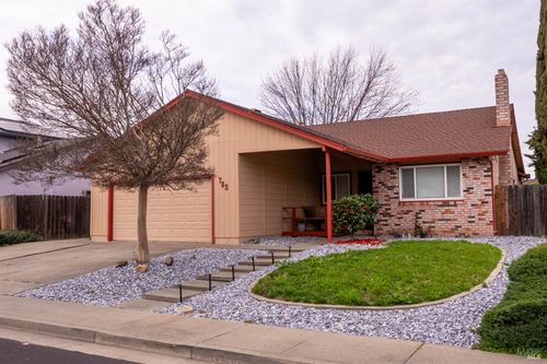 782 Ash Court, Fairfield, CA, 94533 | Card Image