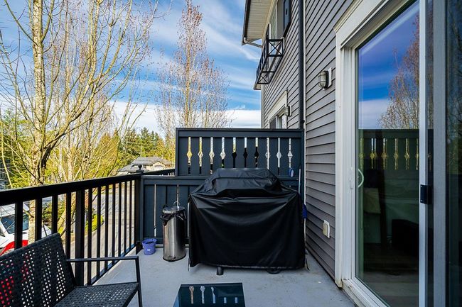 53 - 8767 162 Street, Townhouse with 2 bedrooms, 1 bathrooms and 2 parking in Surrey BC | Image 11
