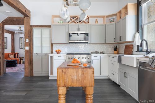 541 Cold Spring Rd, Monticello, NY, 12701-4257 | Card Image