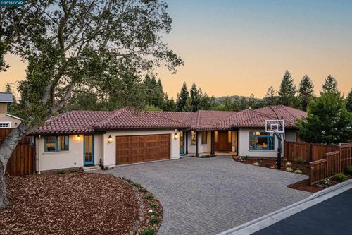 3 Barnes Ct, Moraga, CA, 94556-1859 | Card Image