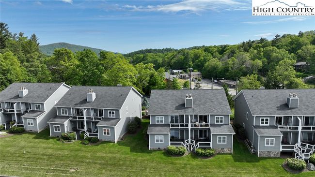 304 - 150 Prudden Ln, Condo with 2 bedrooms, 2 bathrooms and null parking in Blowing Rock NC | Image 28