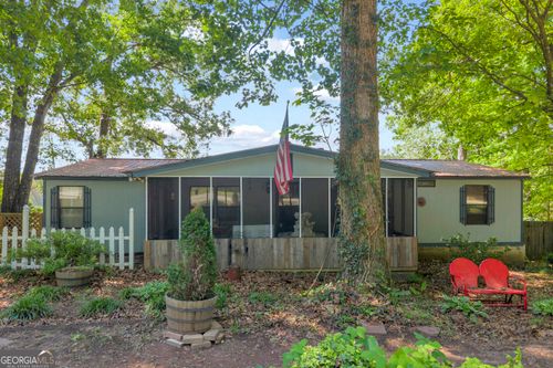 70 Old Chism Trl, Lavonia, GA, 30553-2728 | Card Image