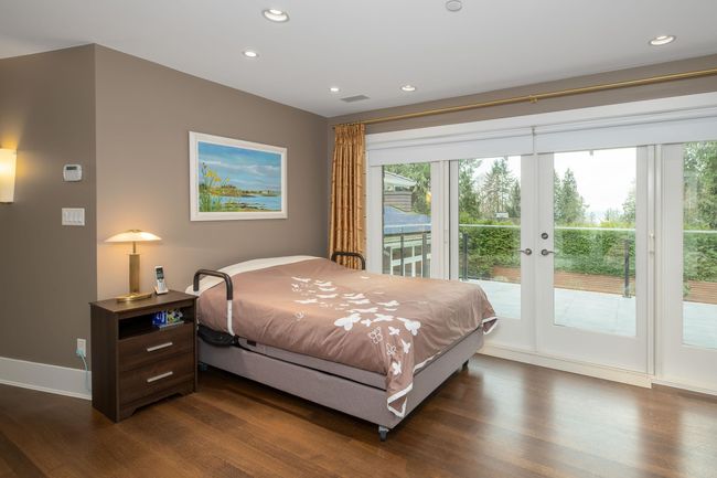 1411 29 Th Street, House other with 6 bedrooms, 5 bathrooms and 4 parking in West Vancouver BC | Image 24