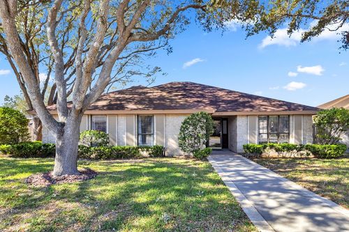 4129 Wood River Dr, Corpus Christi, TX, 78410-5640 | Card Image