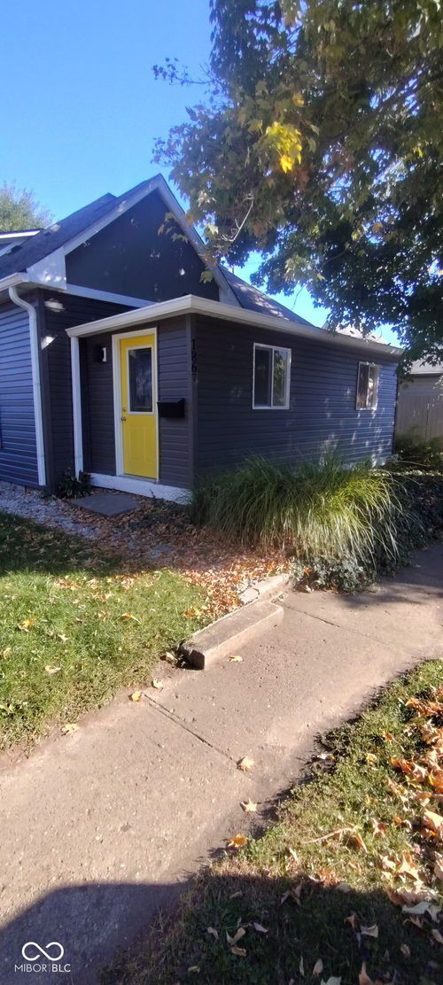 1867 Singleton St, Indianapolis, IN, 46203-3967 | Card Image
