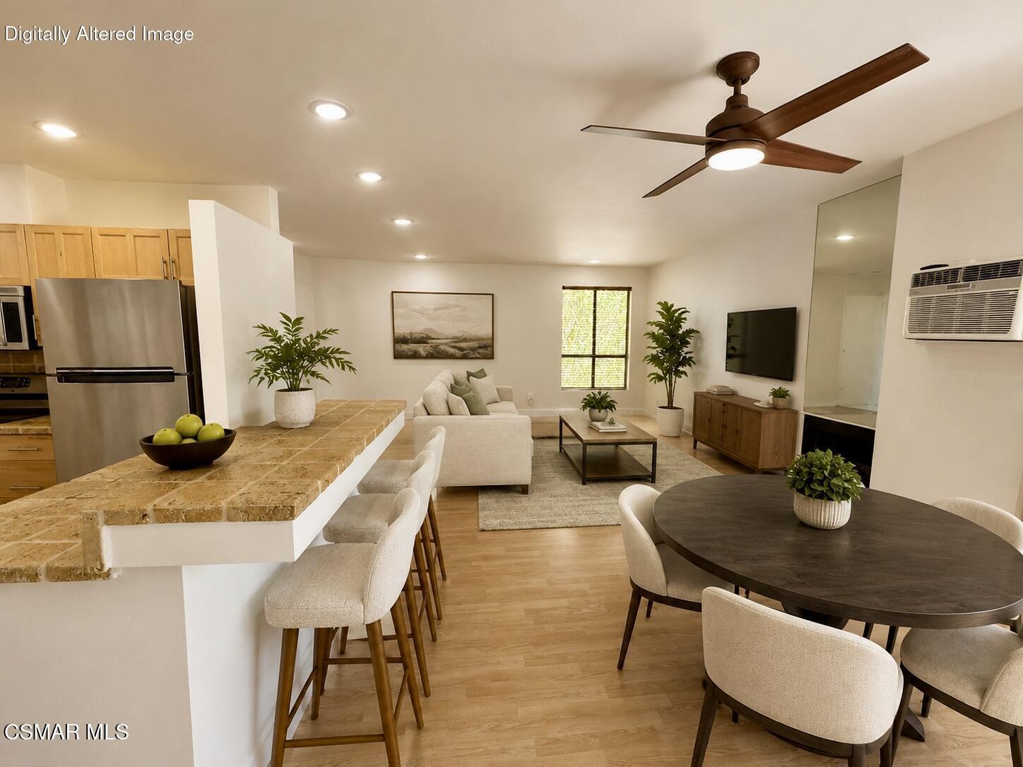 Residential Lease in Sherman Oaks